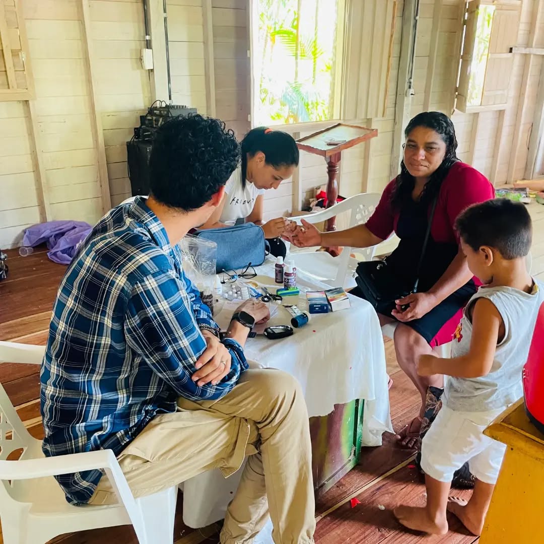 Assistência social e de saúde